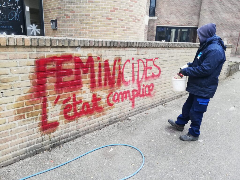 graffitiverwijdering in Louvain La Neuve